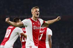 1xBit体育网站-阿贾克斯主场双杀罗马客场表现业界惊叹