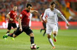 1xBit体育官网-包含塞浦路斯队一波三连胜，欧预赛实力引人瞩目的词条