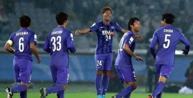 关于鹿岛鹿角全力冲击冠军，关键球员备战状态受关注的信息