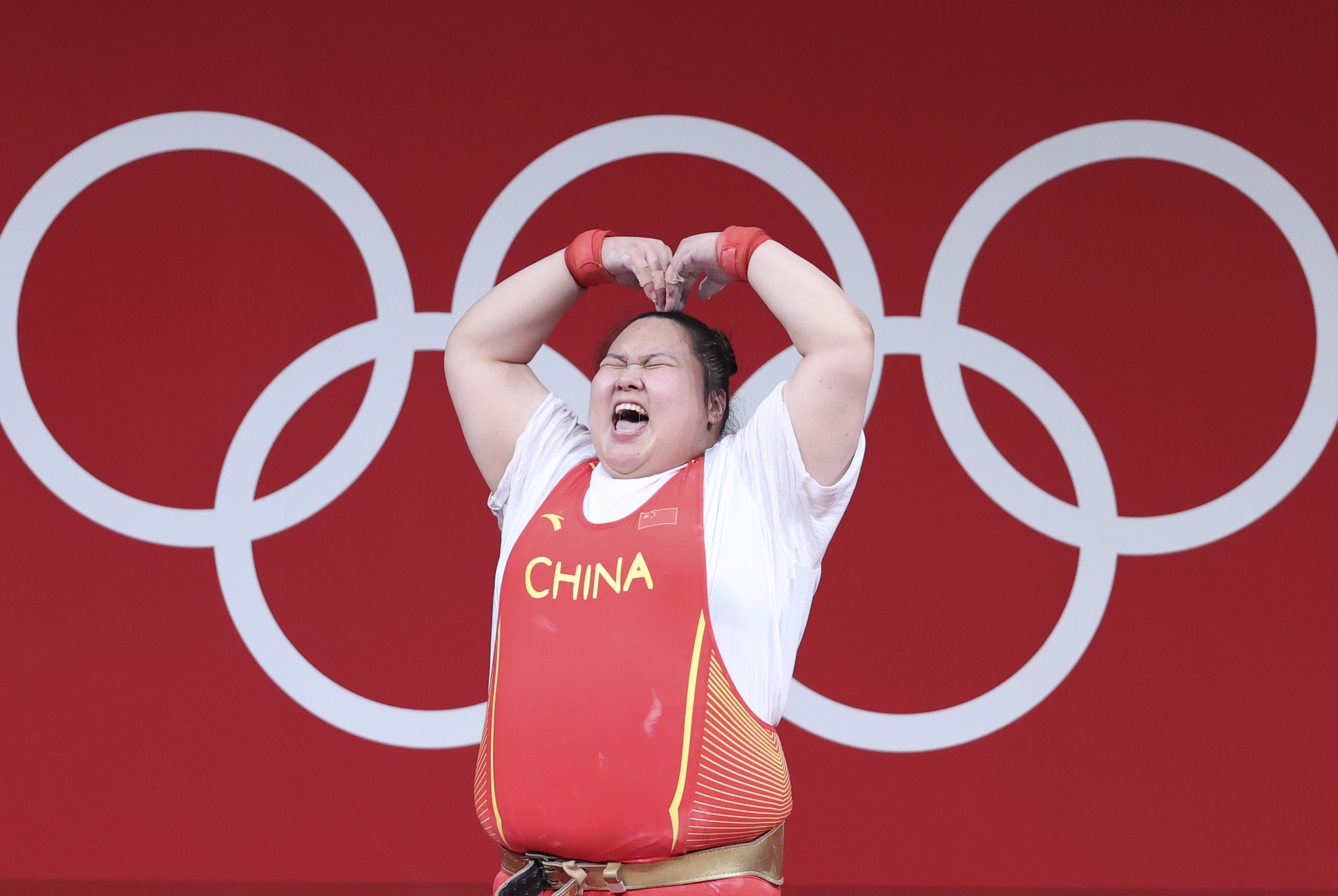 中国体育健儿多项目夺牌，实力雄厚