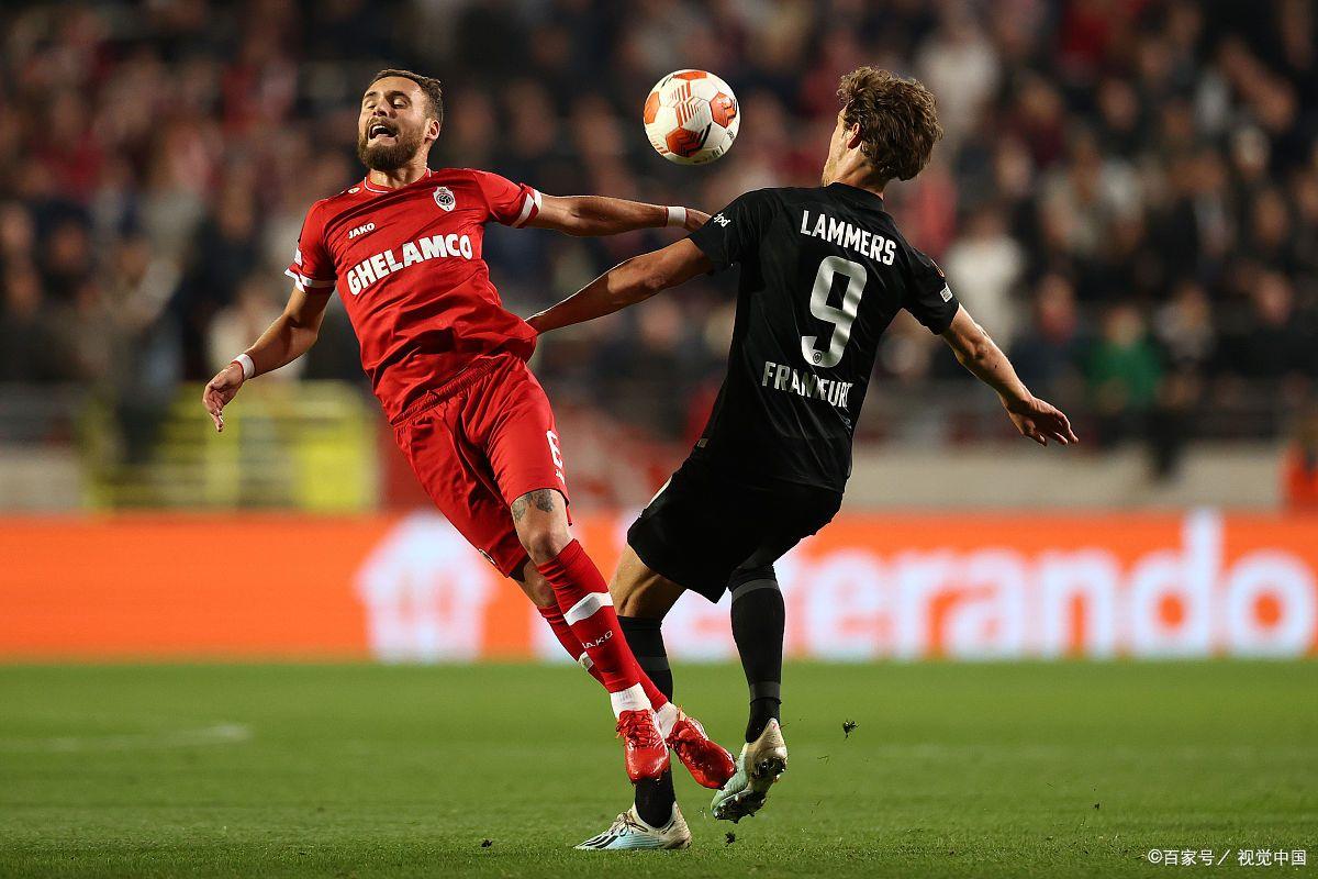 法兰克福主场失利，连胜纪录告终