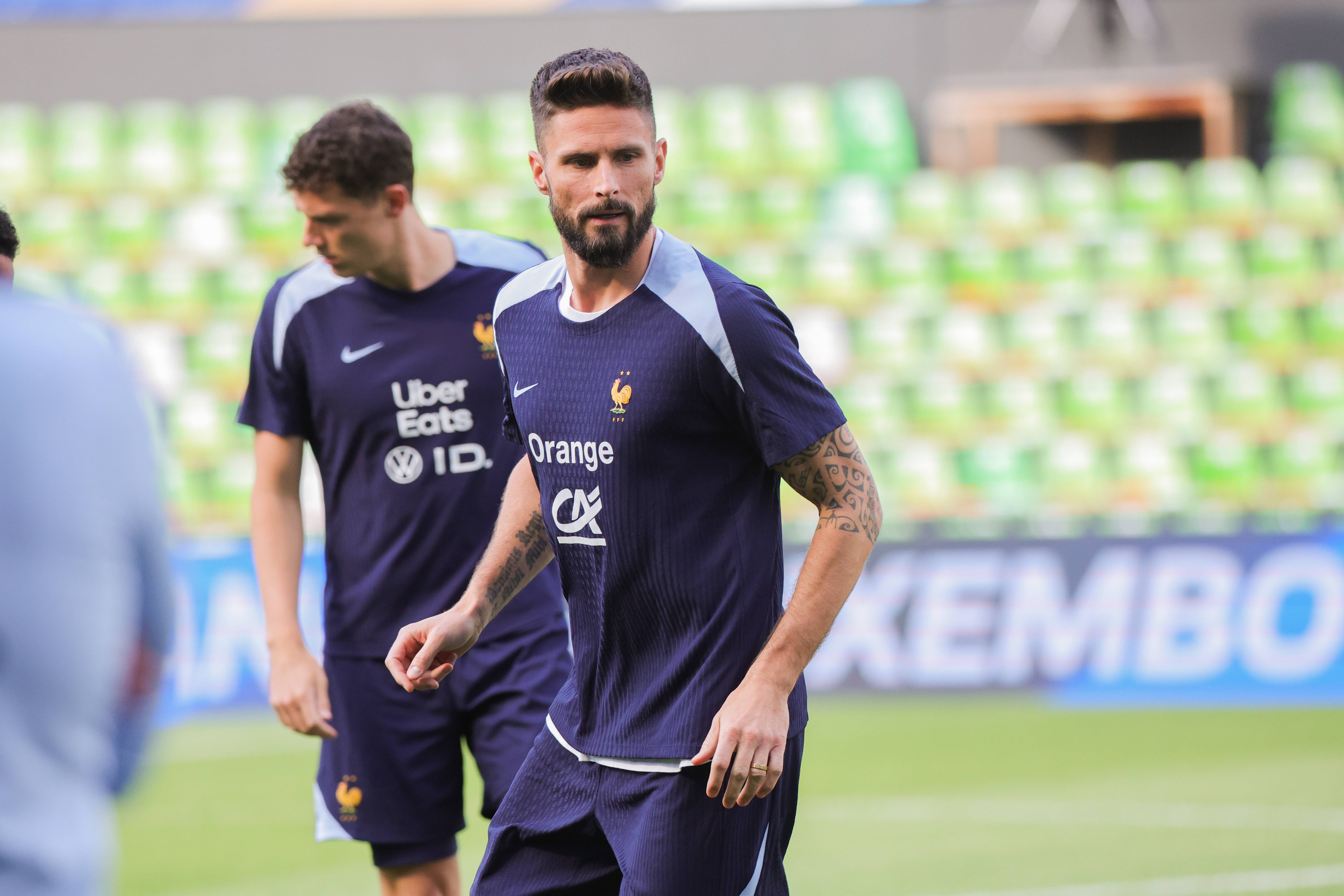 法国国家足球队将在本月底迎战比利时队 法国国家足球队将在本月底迎战比利时队