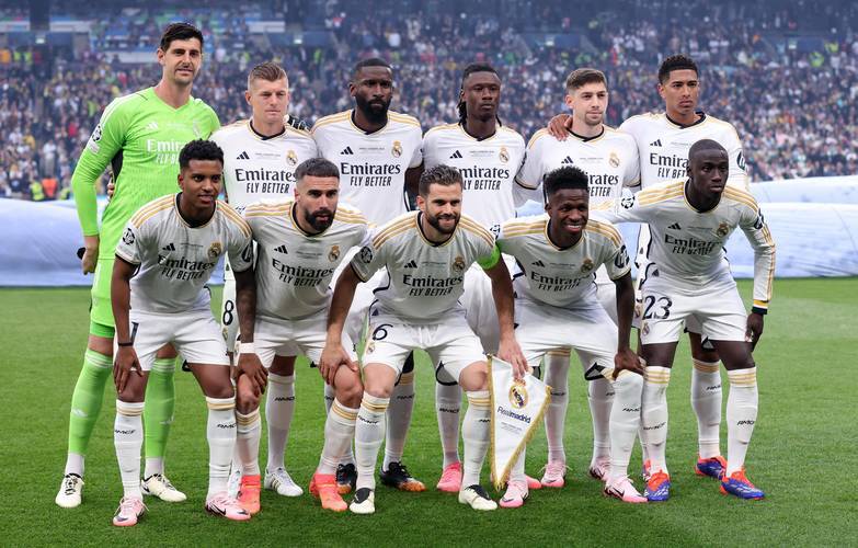 顶尖球队再战赛场,力争冠军头衔!豪门对决的简单介绍 顶尖球队再战赛场,力争冠军头衔!豪门对决的简单介绍