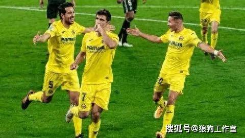 塞维利亚主场战胜巴拉多利德，继续领先