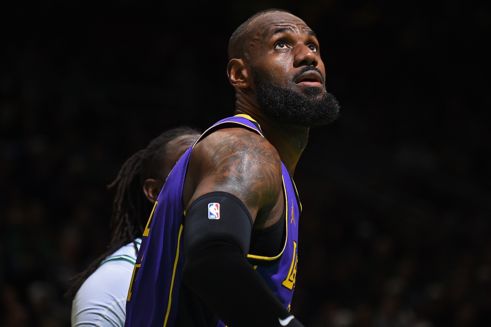 球队主力遭遇伤病困扰,备战困难加重 球队主力遭遇伤病困扰,备战困难加重