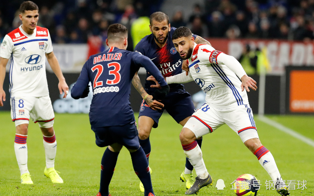 里昂客场不敌波尔多,战绩不佳 里昂客场不敌波尔多,战绩不佳