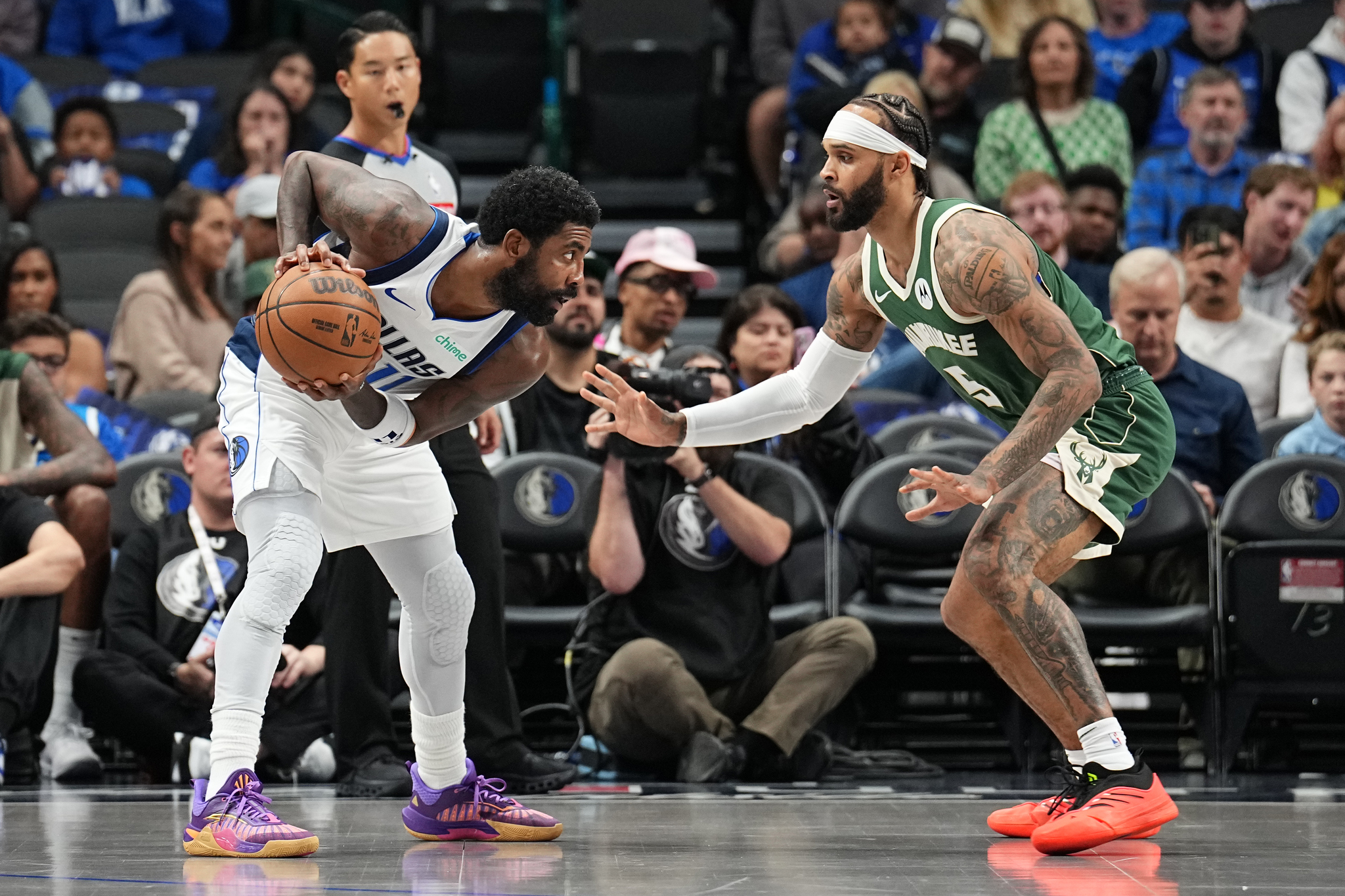 雄鹿主场胜凯尔特人,终结三连败的简单介绍 雄鹿主场胜凯尔特人,终结三连败的简单介绍