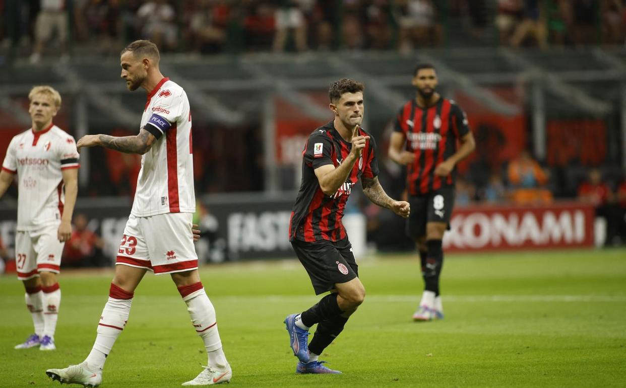 AC米兰胜那不勒斯,迎来开门红 AC米兰胜那不勒斯,迎来开门红